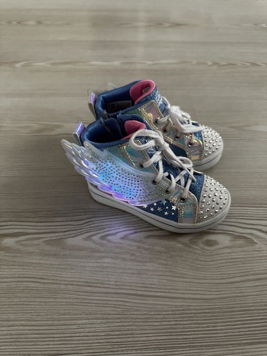 Skechers 23 stare impecabila, model senzatie