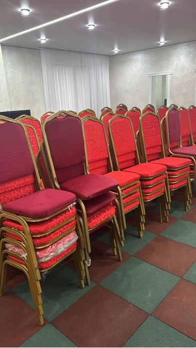 Стулья стулья стулья