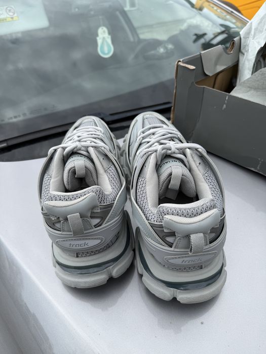 Balenciaga Track Gri