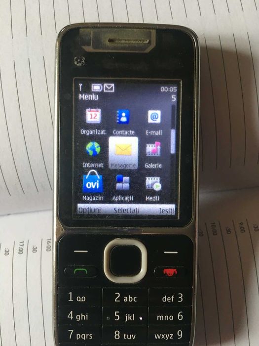 Nokia C2 telefon in orice retea