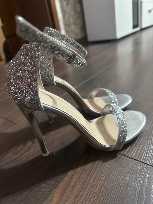 Дамски елегантни обувки