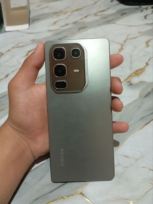 Infinix Note 50 Pro sotiladi aybi yoʻq pul zarurligi uchun sotilyapti