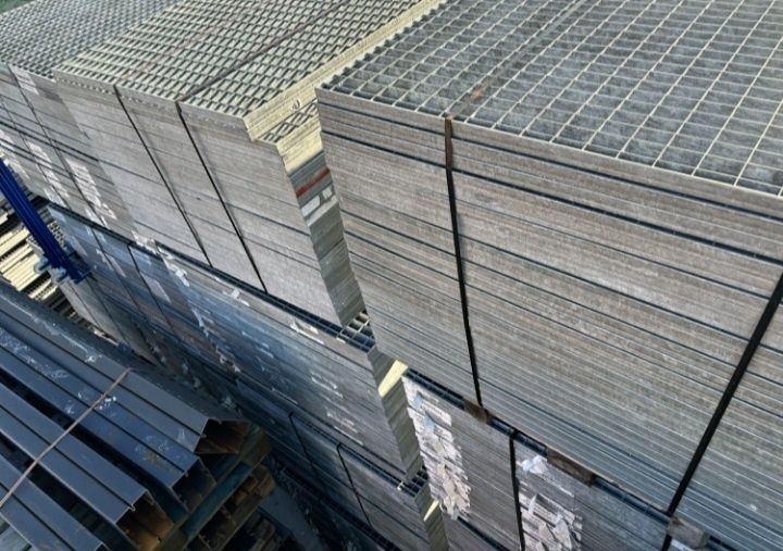 Grătare zincate galvanizate