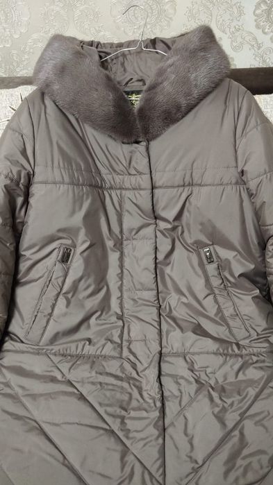 Продаётся пуховик