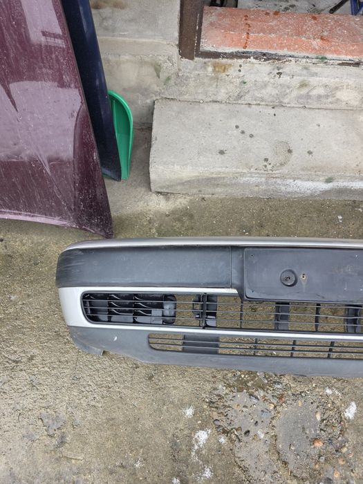 Передний бампер Ауди 100 С4 кузов.Оригинал.