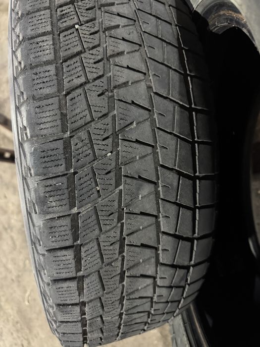 Bridgestone 225/70/16
