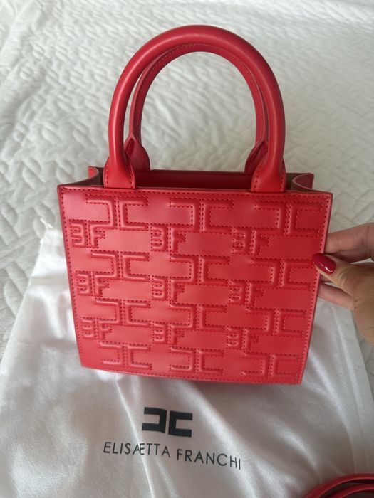 Продавам чанта Elisabetta Franchi