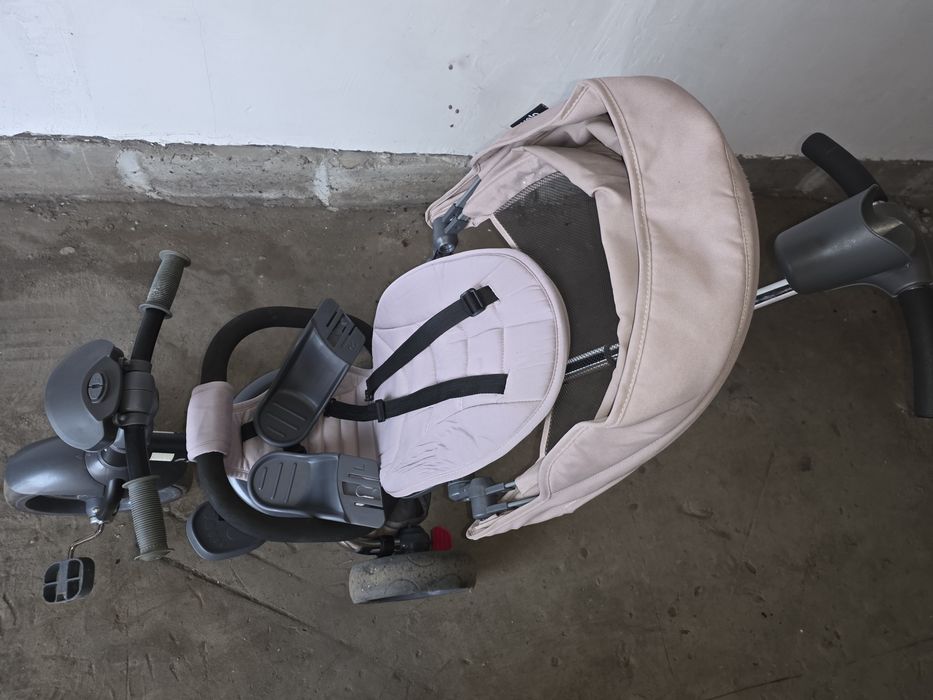 Tricicleta multifuncțională Coccolle