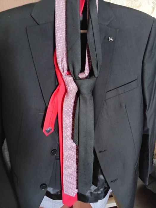 Продам костюм мужской