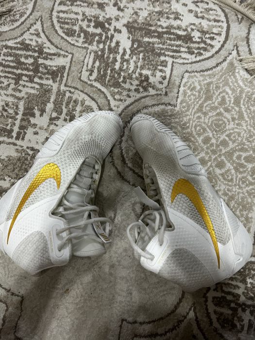 Продам борцовку NIKE TAWA