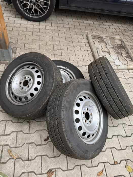 Vand 4 roti Mercedes Vito 205 65 16 C