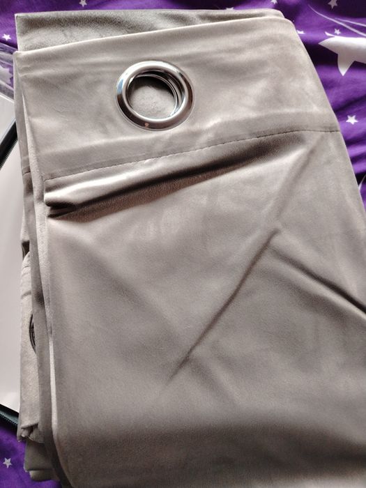 Perdele din catifea termice blackout cu inele set de 2 – Camel