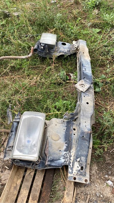 Фары, телевизор, задние рычаги Т4