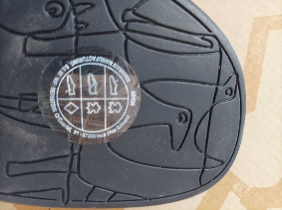 Nike/Camper / N35 1/2 ст.22,5см