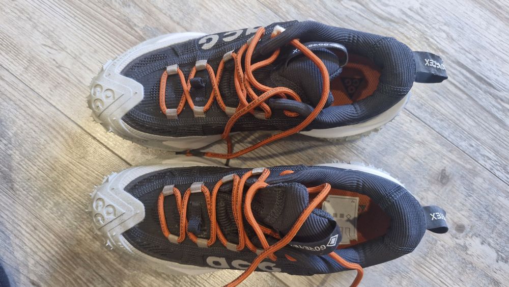 Nike ACG trekking shoes