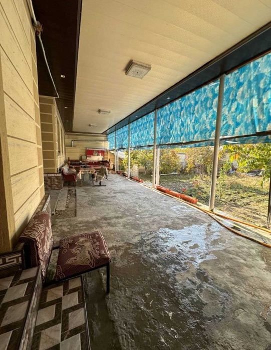 8 сотиклик ховли сотувда