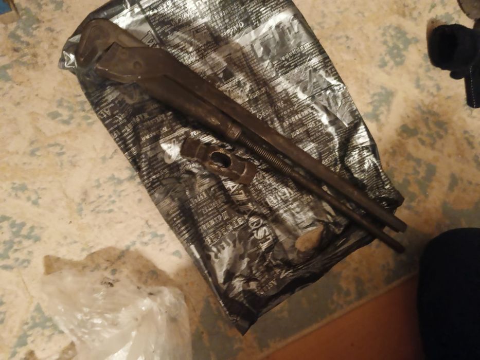 Продам разводной ключ