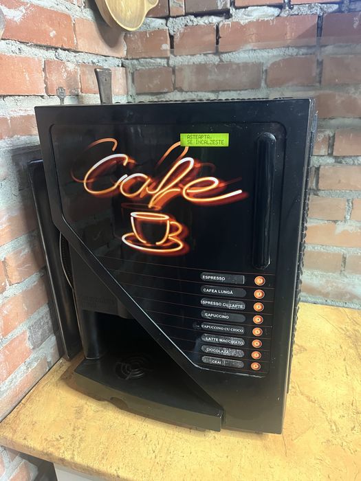Aparat automat cafea
