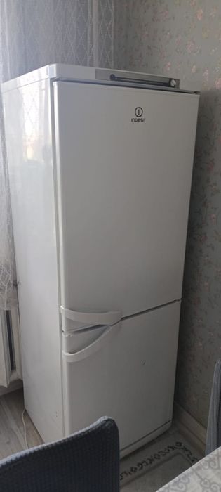 Холодильник  б/у