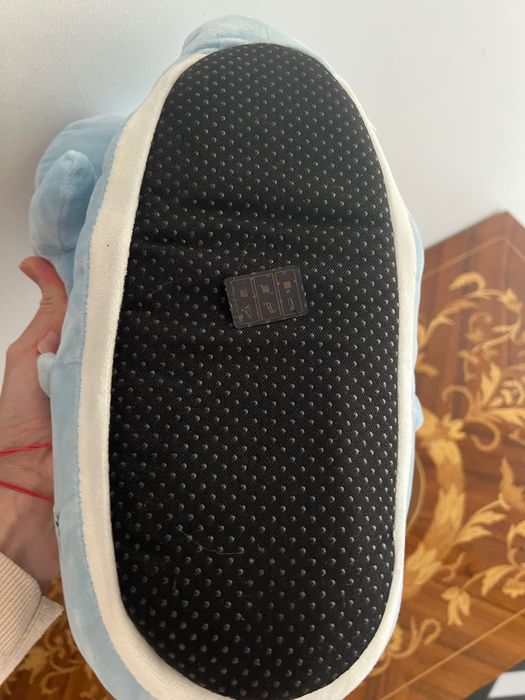 Меки пантофи нови с етикет,  39-41 номер Sinsay