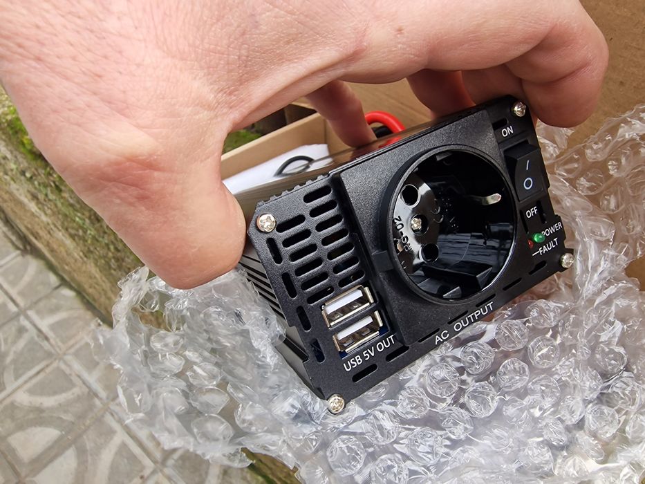 Автомобилен инвертор500W, , двоен USB, 220V, 12V DC,