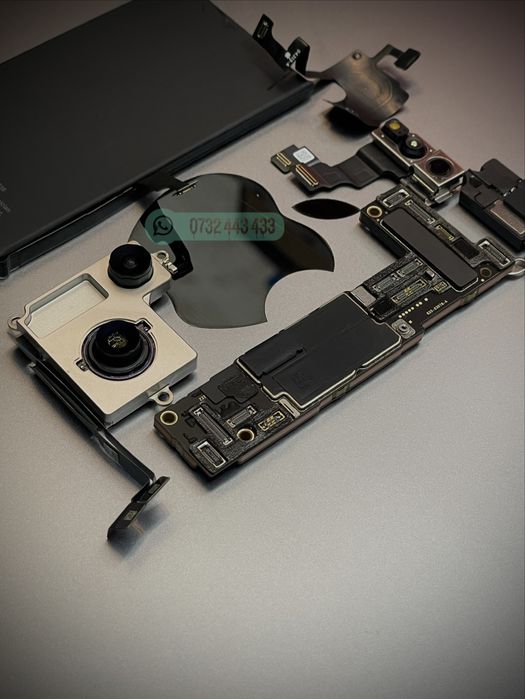  iPhone 15 *PLACĂ BAZĂ* 256 GB  Baterie 91% / Camere