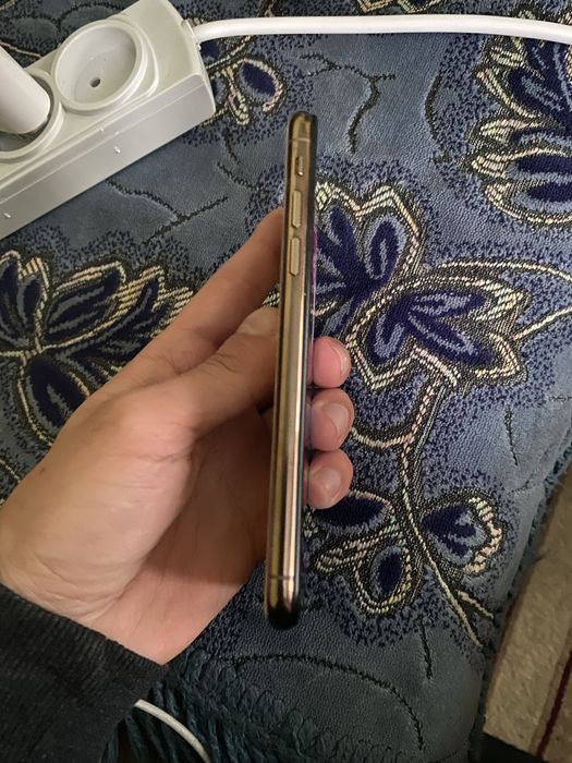 Айфон хс идеал память 64гб