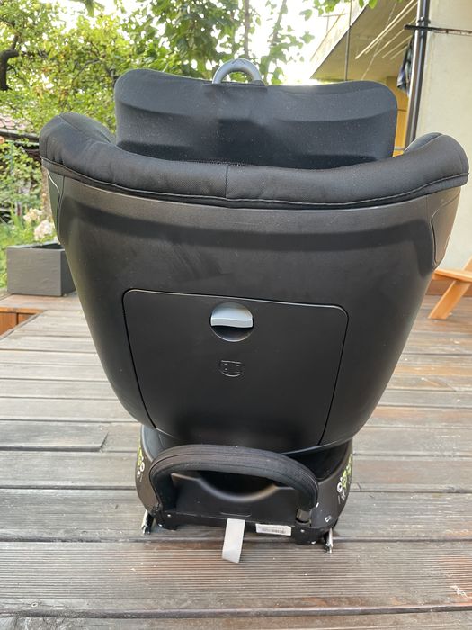 Столче Britax Romer Dualfix 2R