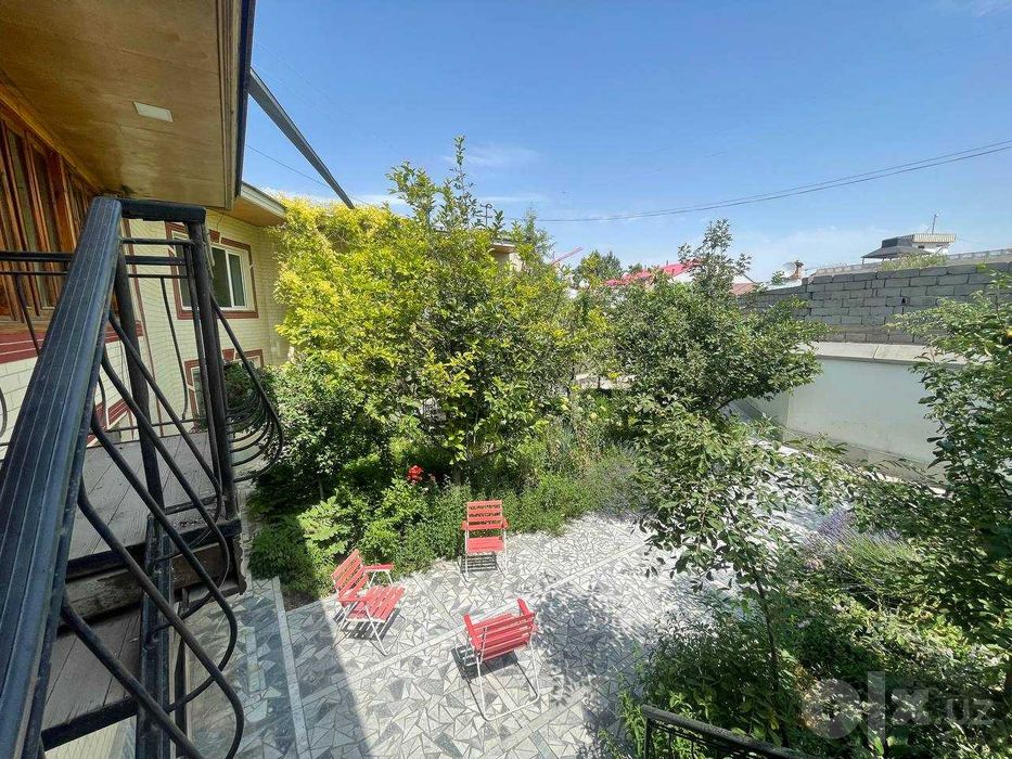 Продается дом 5 соток, 8 комнат, ул. Шаумяна (с ремонтом)