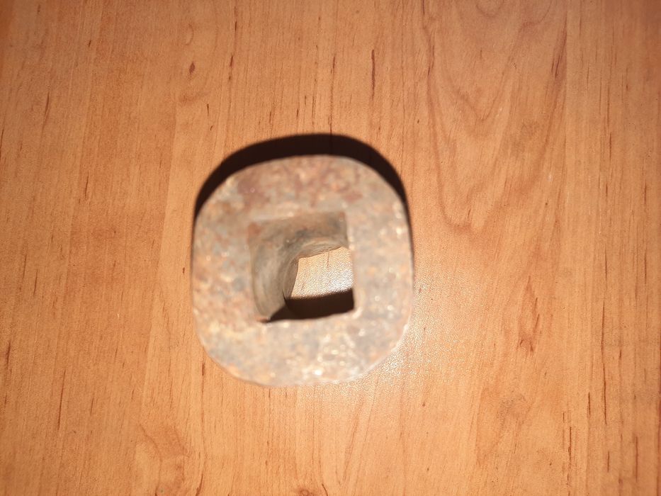 Стар глух гаечен ключ 32