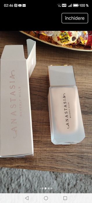 Fond de ten Anastasia Beverly Hills