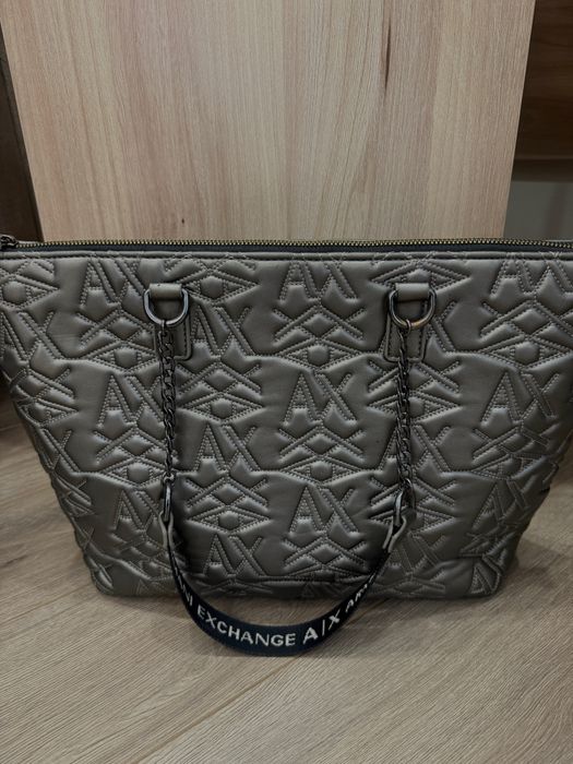 Сумка Armani Exchange серебристая