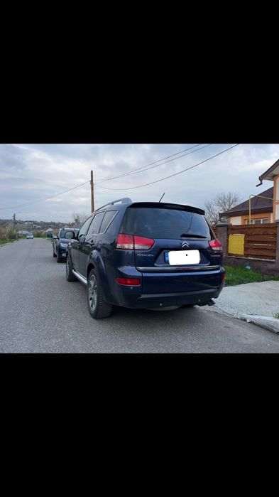 Citroen C-Crosser