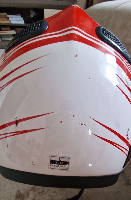 Vând casca pentru cross sau MTB mărimea L