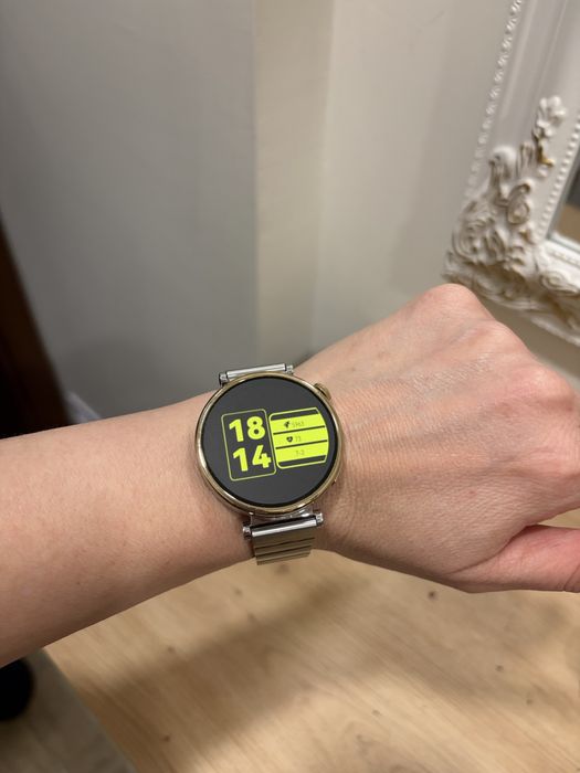 Смарт часовник Huawei Watch GT 4 (41 mm, Stainless Steel) + Удължена гаранция до 11.2027г.