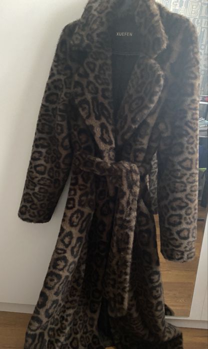 Пальто леопардовое