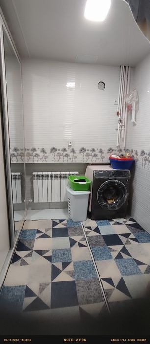 Eski shaxarda uchaska sotiladi