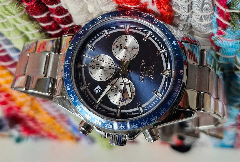 Ceas quartz cu chronograph, WR, 41 mm diam, data, indicator 24 h