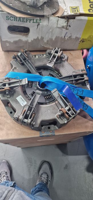 Disc ambreiaj tractor fiat diametru 310 mm sau 280 mm z11 si z12 dinti