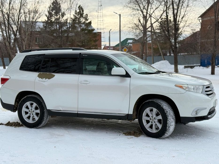 Тойот Хайландер 2