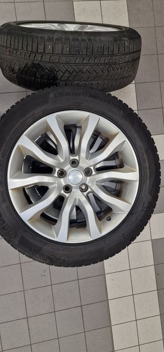 Land Rover джанти с гуми