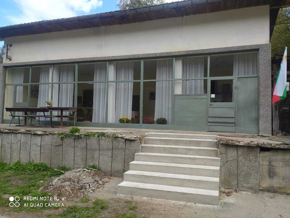 Продава се Промишлена сграда в с. Купен, Област Габрово - 290 кв.м за 66 €/кв.м - Снимка #1