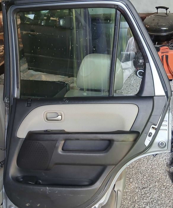 Двигател и части от honda crv 2