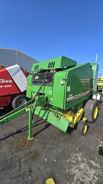 Пресс-подборщик John Deere (б/у) в Костанае