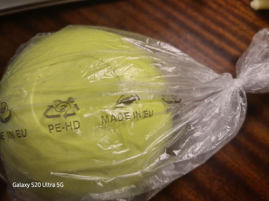 Кръгла кутия Tupperware