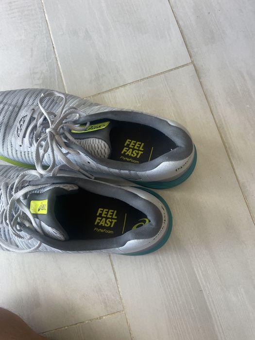 Pantofi alergare Asics 45.5
