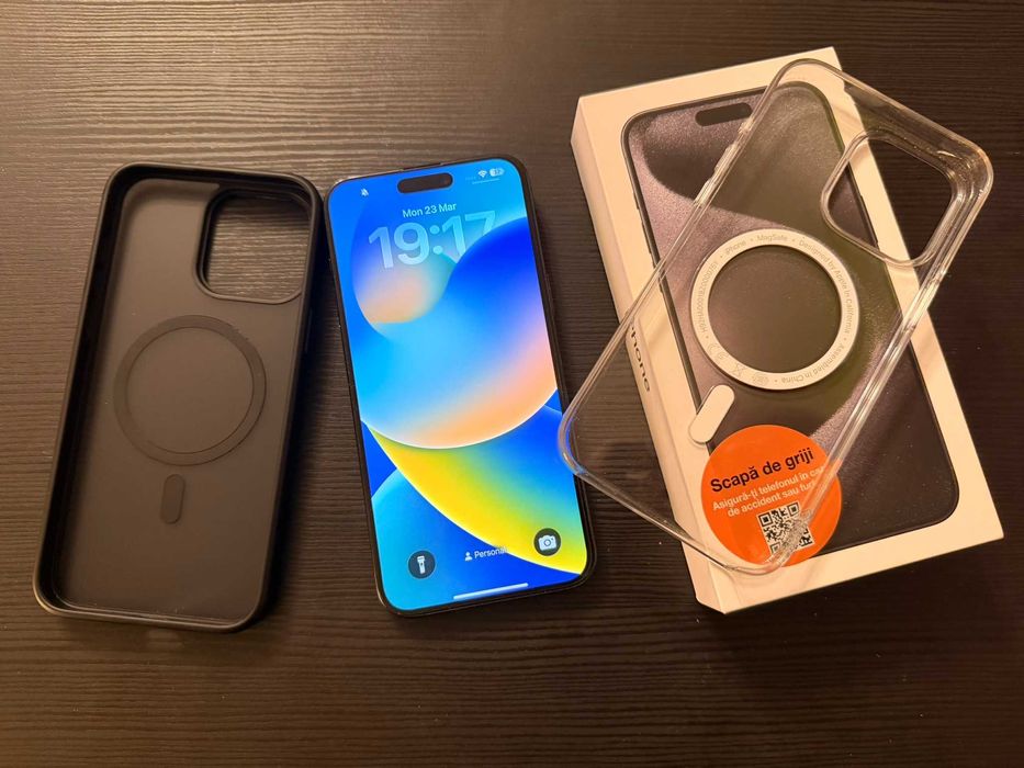 iPhone 15 Pro Max Black Titanium 5G, 256GB CA NOU HUSE FULL BOX