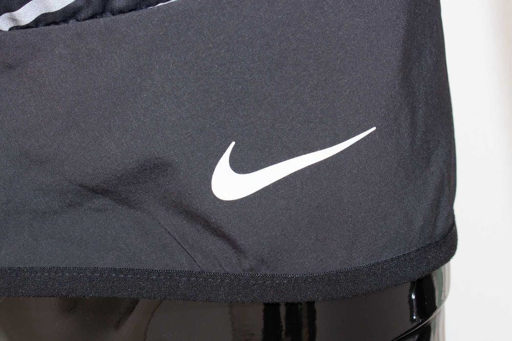 Nike Aeroloft Puffer Vest дамски пухен елек за бягане рефлектив XS