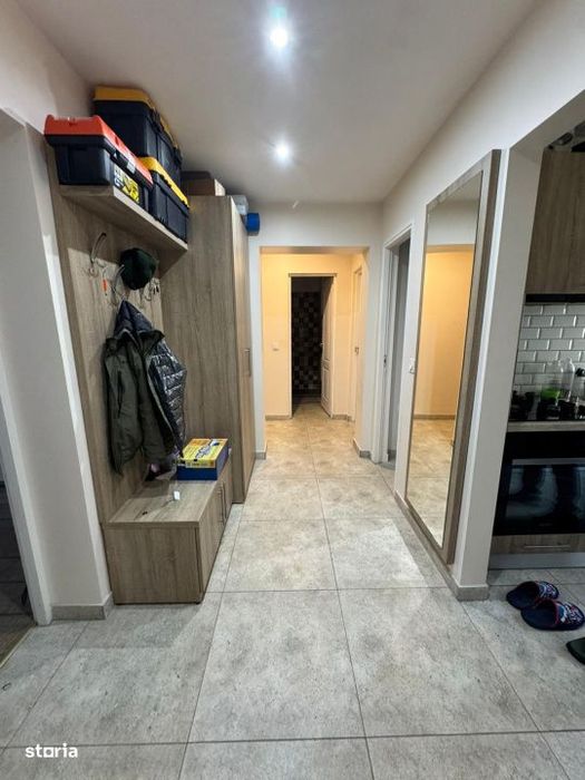 Apartament 3 camere, 89 mp, zona Sasar