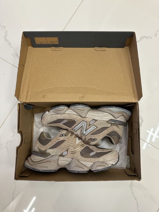 New Balance 9060 “ Mushroom”
